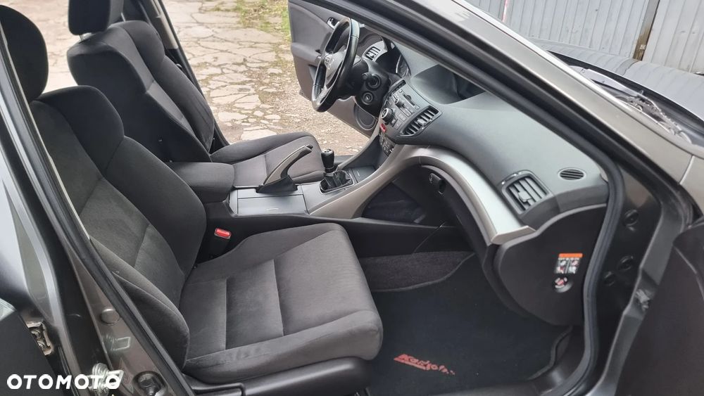 Honda Accord 2.0 Elegance Advantage - 11