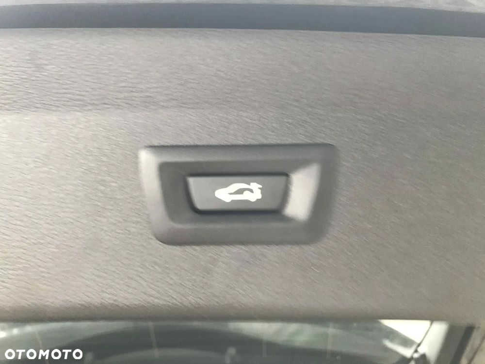 BMW X1 xDrive20d M Sport - 35