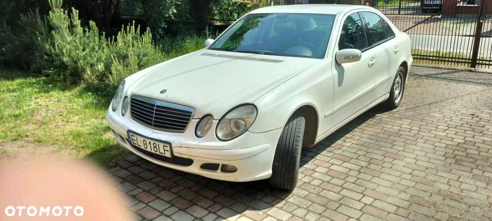 Mercedes-Benz Klasa E 220 CDI Classic - 1