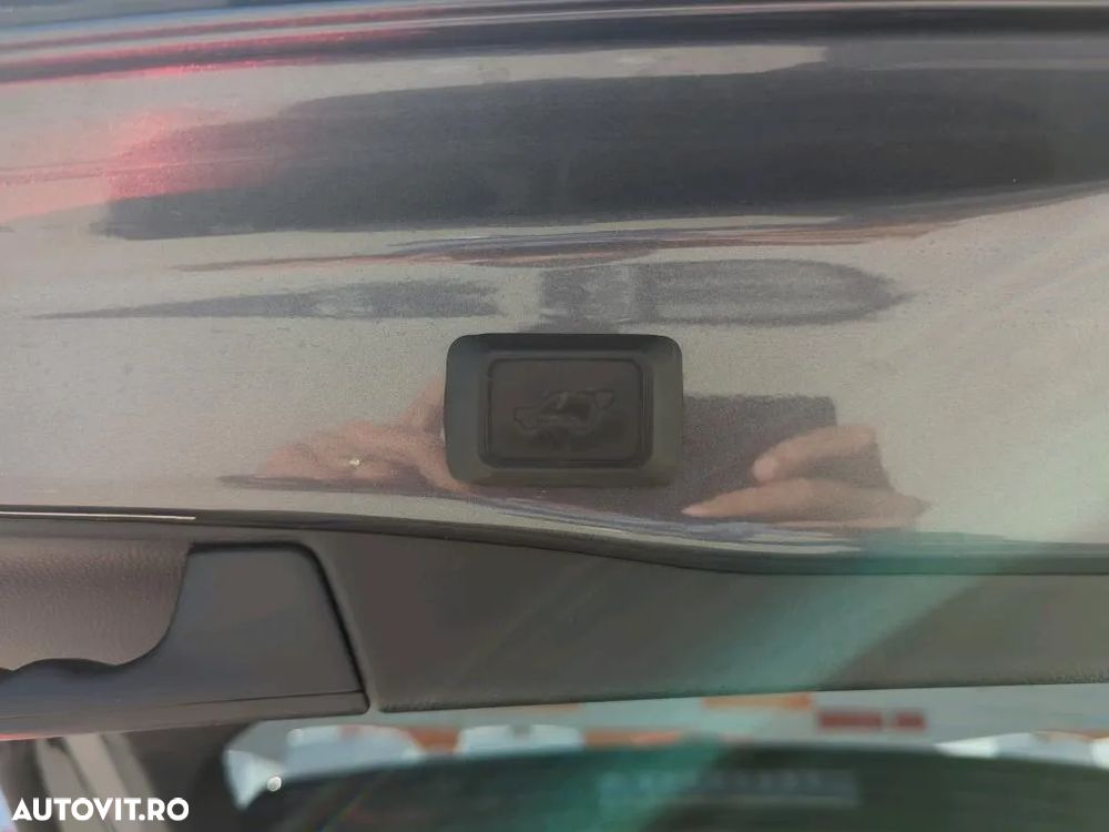 Toyota RAV4 - 13