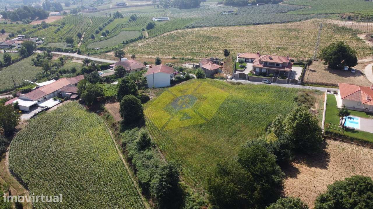 Lote de terreno com 1200m2 em Torrados - Felgueiras - Grande imagem: 4/5