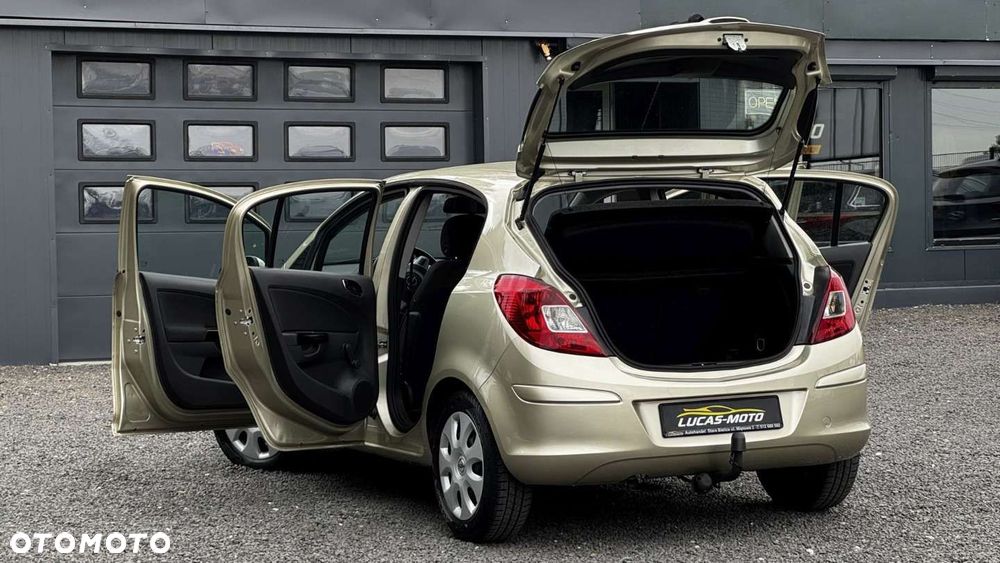 Opel Corsa - 15
