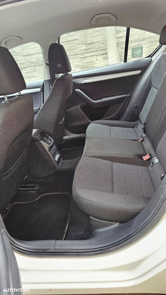 Skoda Octavia 1.2 TSI Green tec Ambition - 8