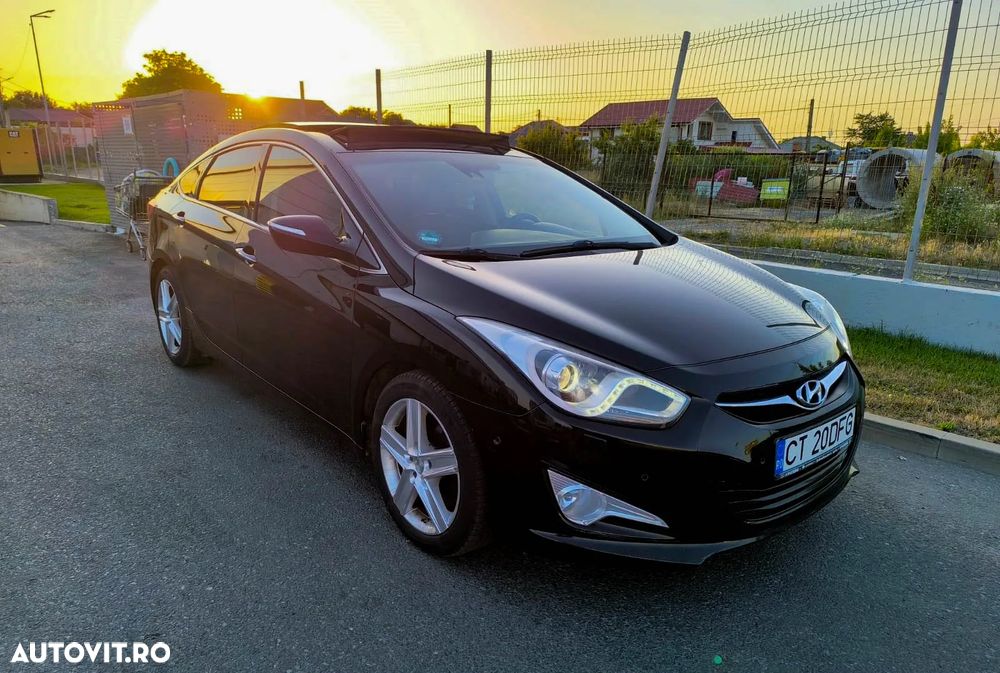 HYUNDAI I40