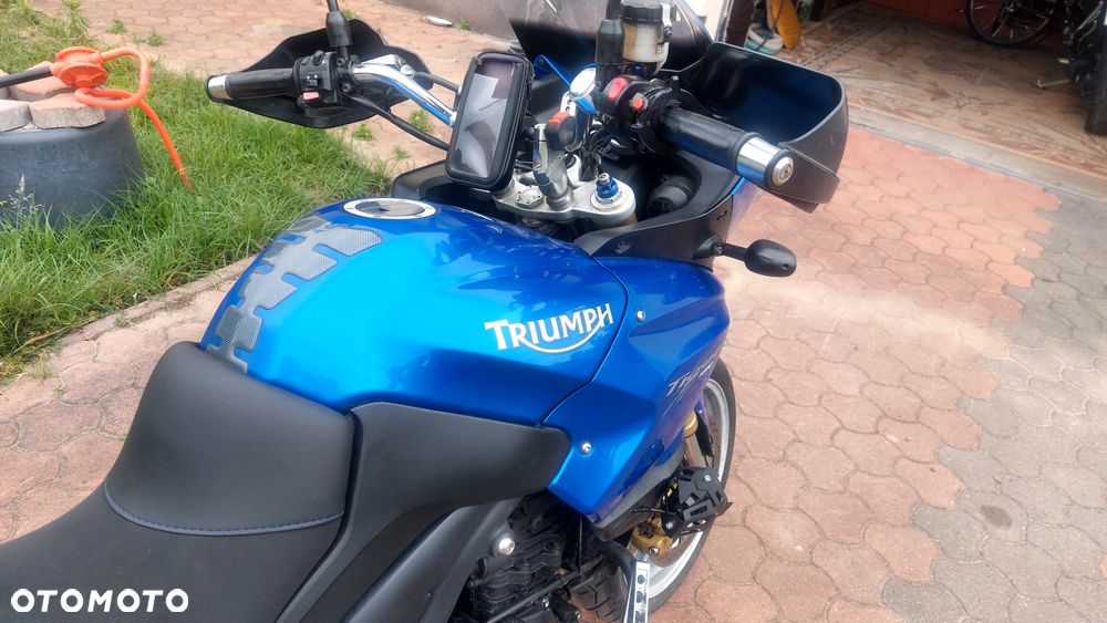 Triumph Tiger - 2
