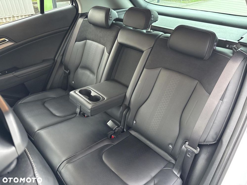 Kia Sportage 1.6 T-GDI HEV Business Line 2WD - 15