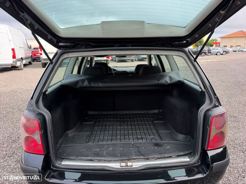 VW Passat - 17