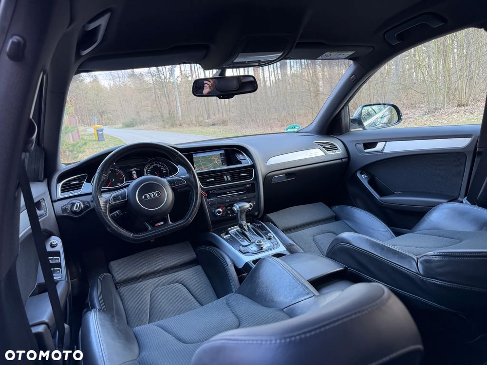 Audi A4 Avant 2.0 TDI DPF quattro S tronic S line Sportpaket - 14