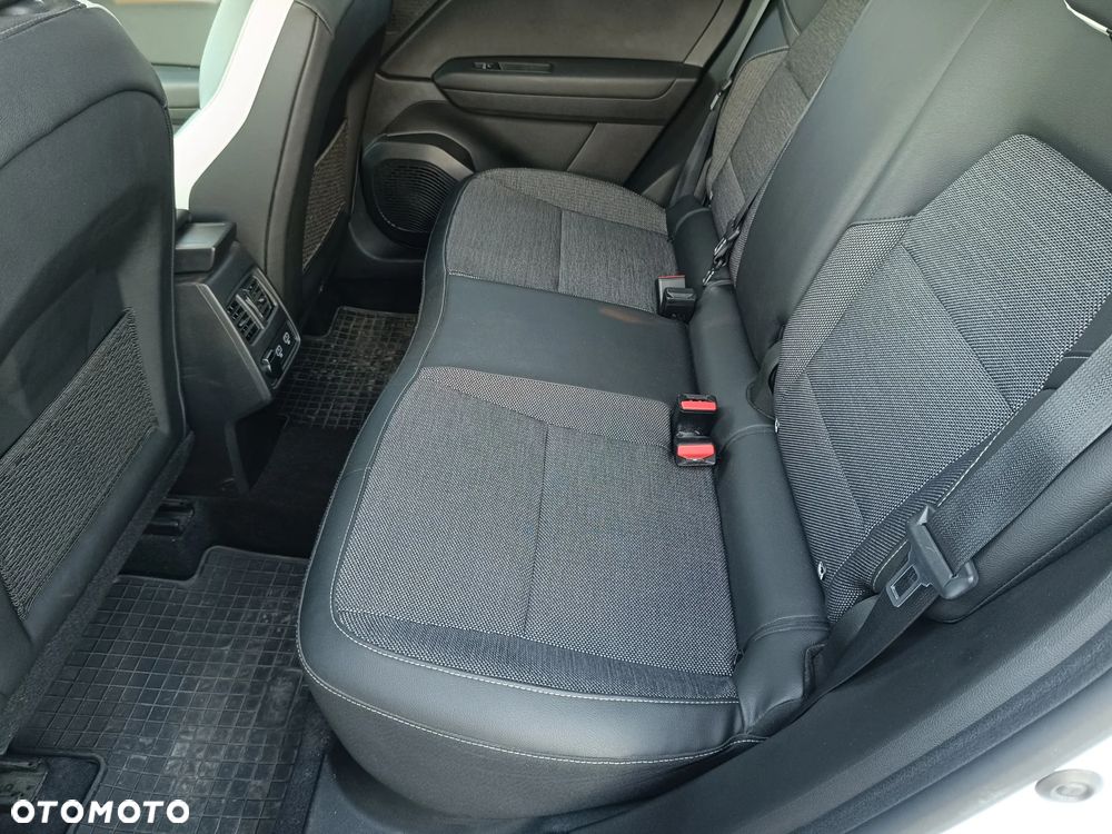 Renault Captur BLUE dCi 115 EDC BUSINESS EDITION - 14