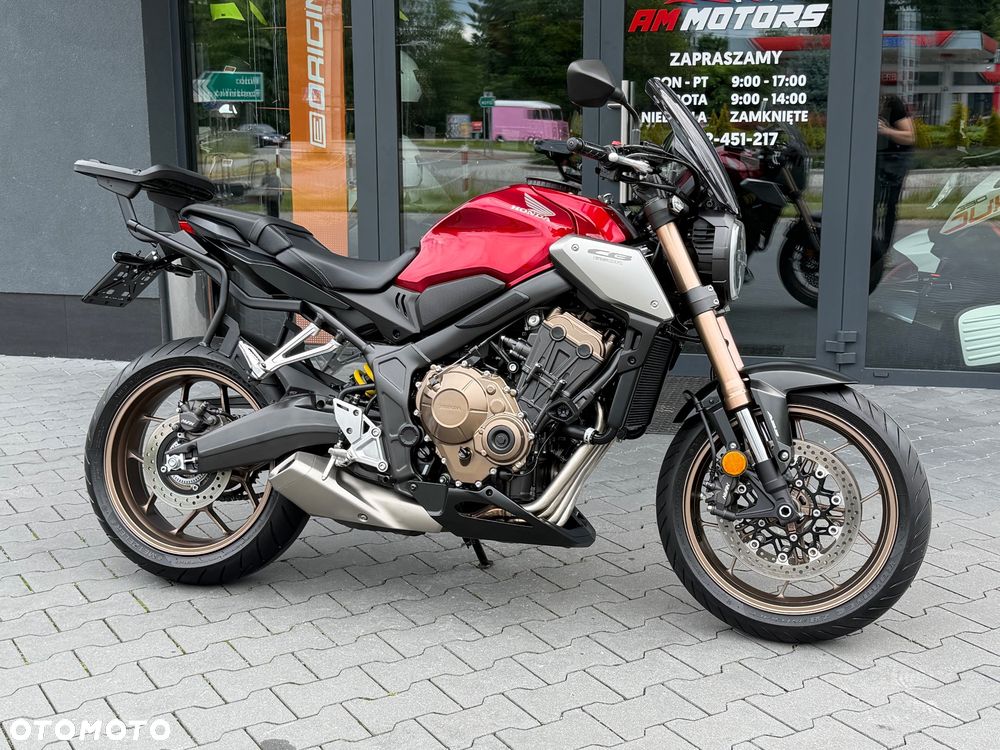 Honda CB - 3