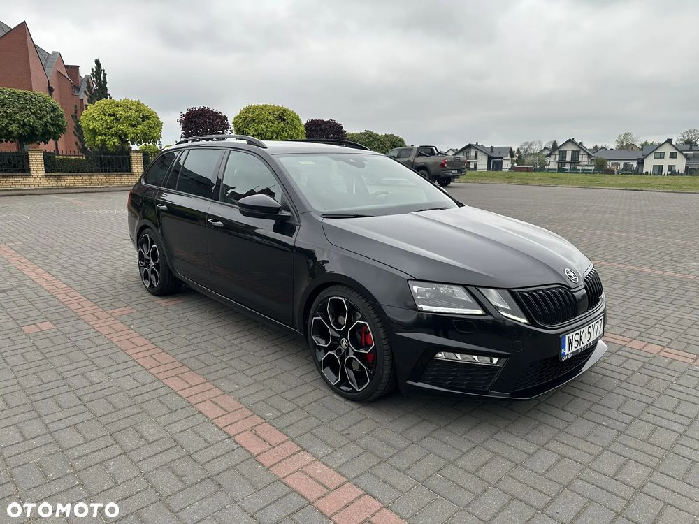 Skoda Octavia 2.0 TSI RS Challenge 245 DSG - 2