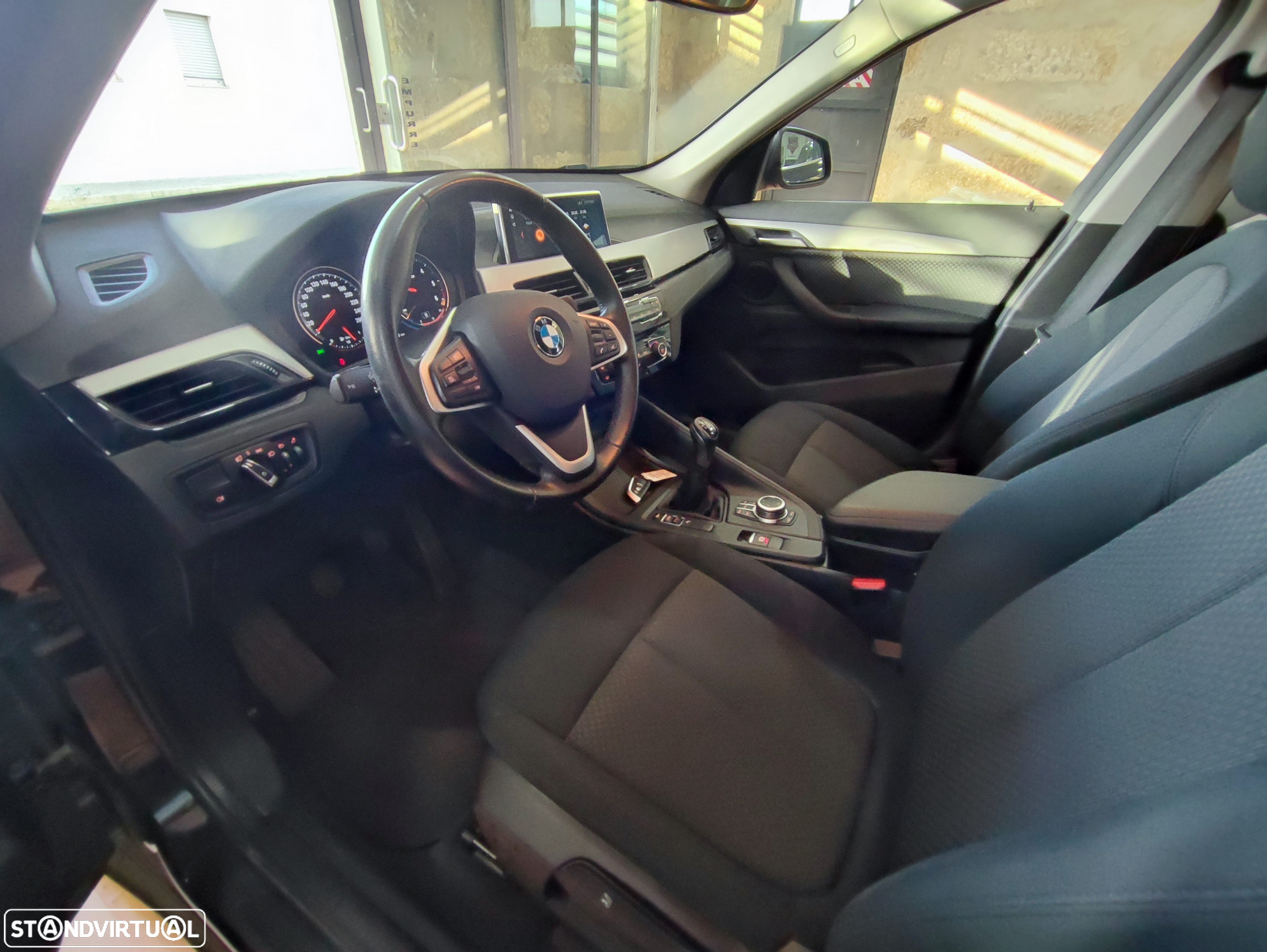 BMW X1 16 d sDrive Advantage - 10