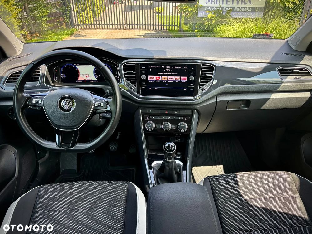 Volkswagen T-Roc 1.5 TSI GPF ACT Premium - 15