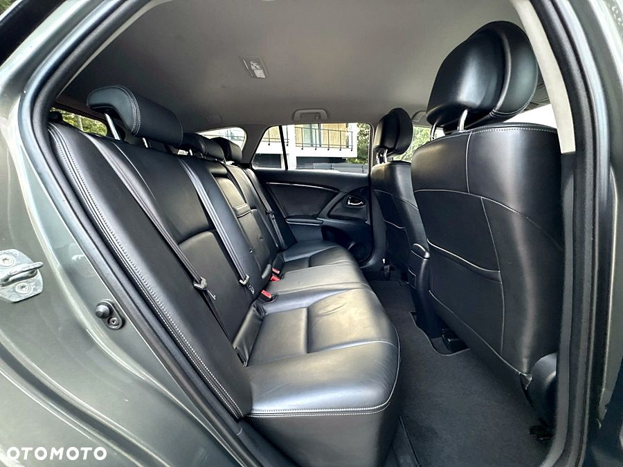 Toyota Avensis 2.0 D-4D Sol plus+NAVI - 21