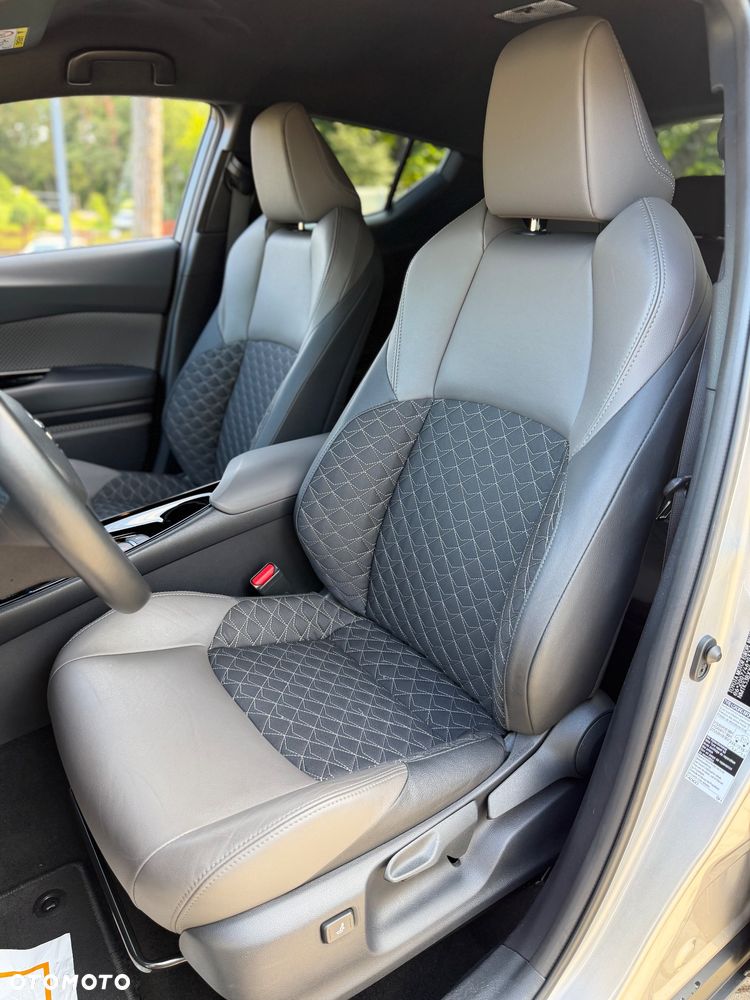 Toyota C-HR 2.0 Hybrid Style - 25