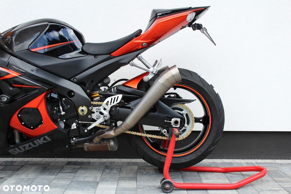 Suzuki GSX-R - 9