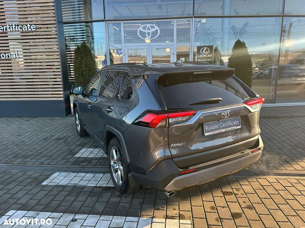 Toyota RAV4 2.0P CVT AWD Luxury - 4