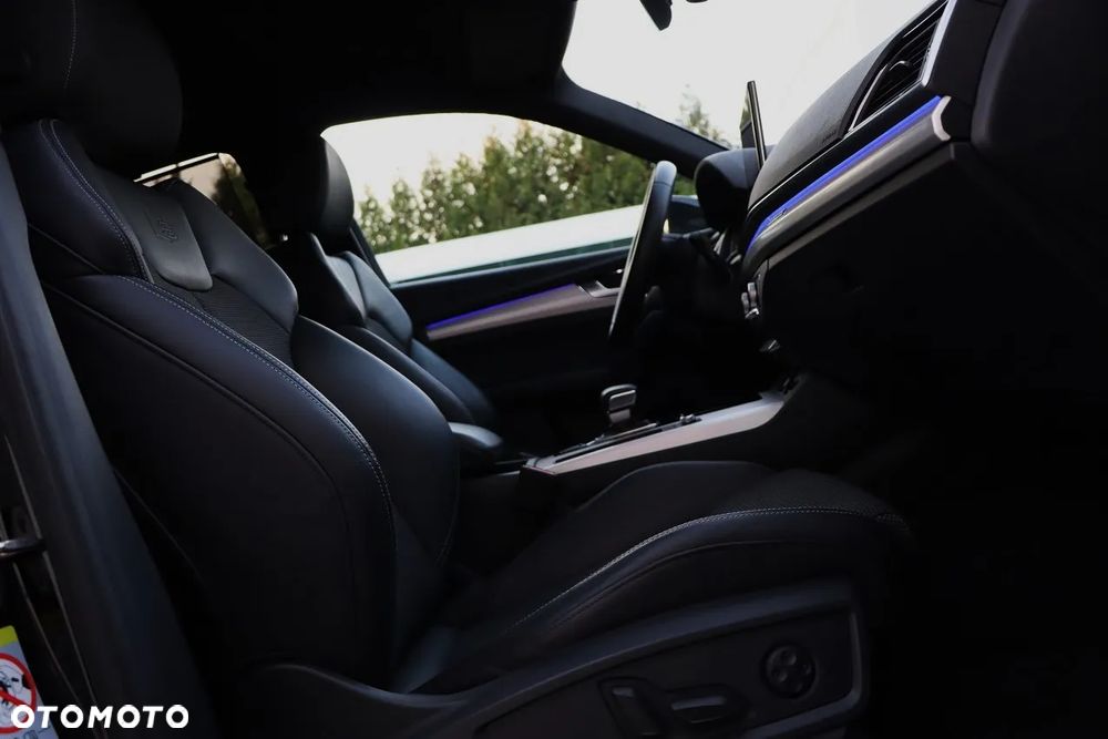 Audi Q5 Sportback - 22