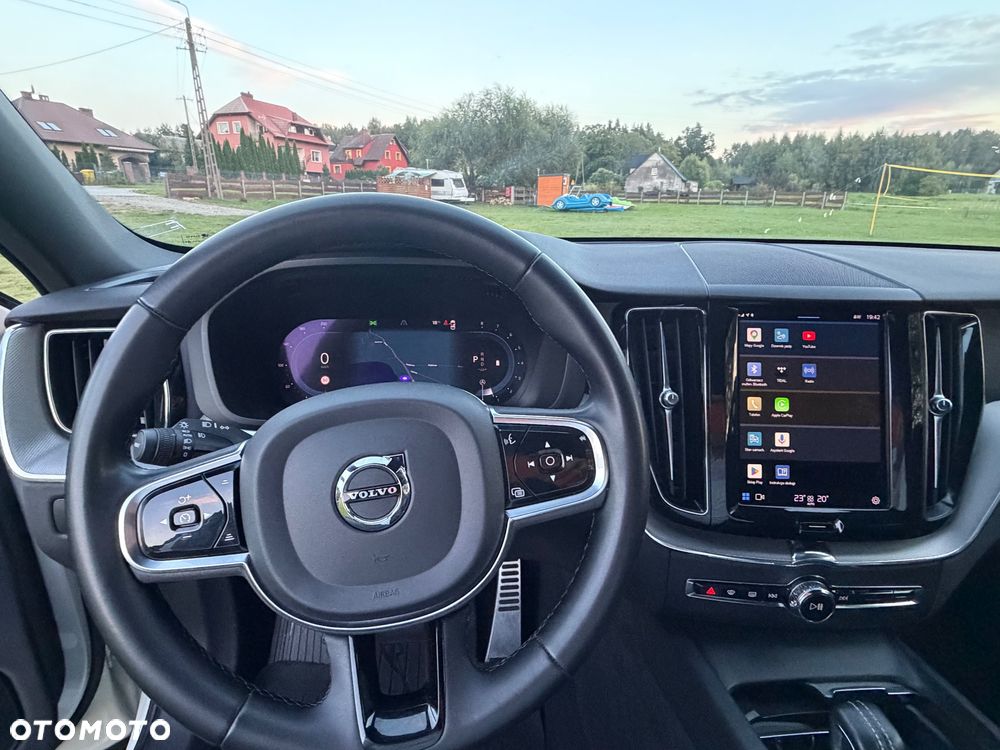 Volvo XC 60 B4 B R-Design - 27