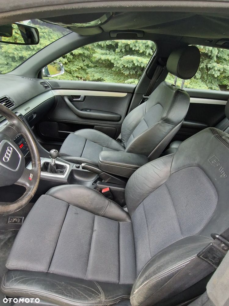 Audi A4 Avant 2.0 T FSI quattro - 19