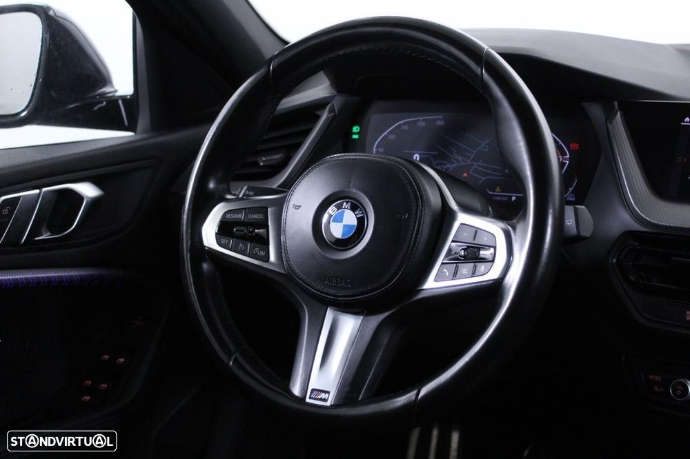 BMW 116 d Pack Desportivo M Auto - 17
