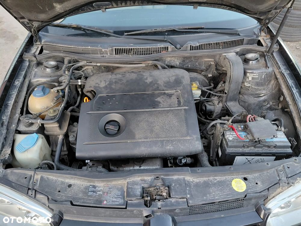 części do VW Golf IV 1.6 16V 99r czarny 3 - drzwi - 9