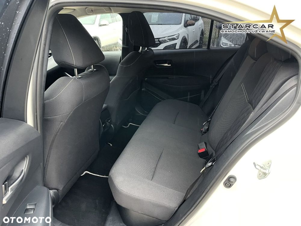 Toyota Corolla - 11