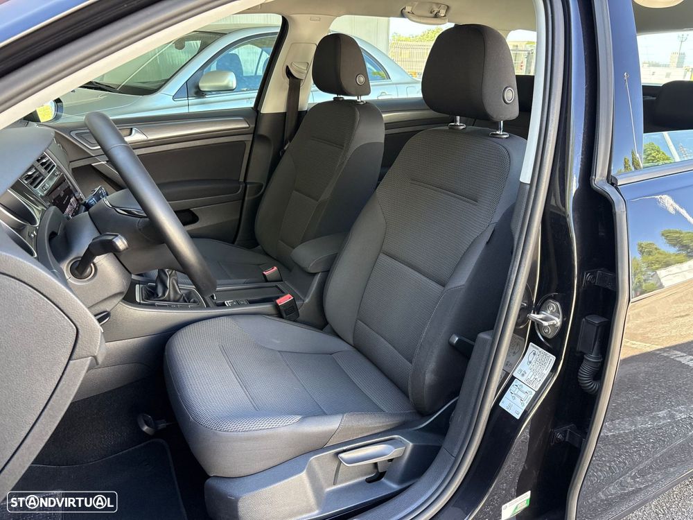 VW Golf Variant 1.6 TDi Confortline - 7