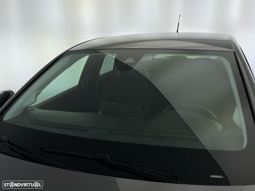 Peugeot 208 1.2 PureTech Allure EAT8 - 20