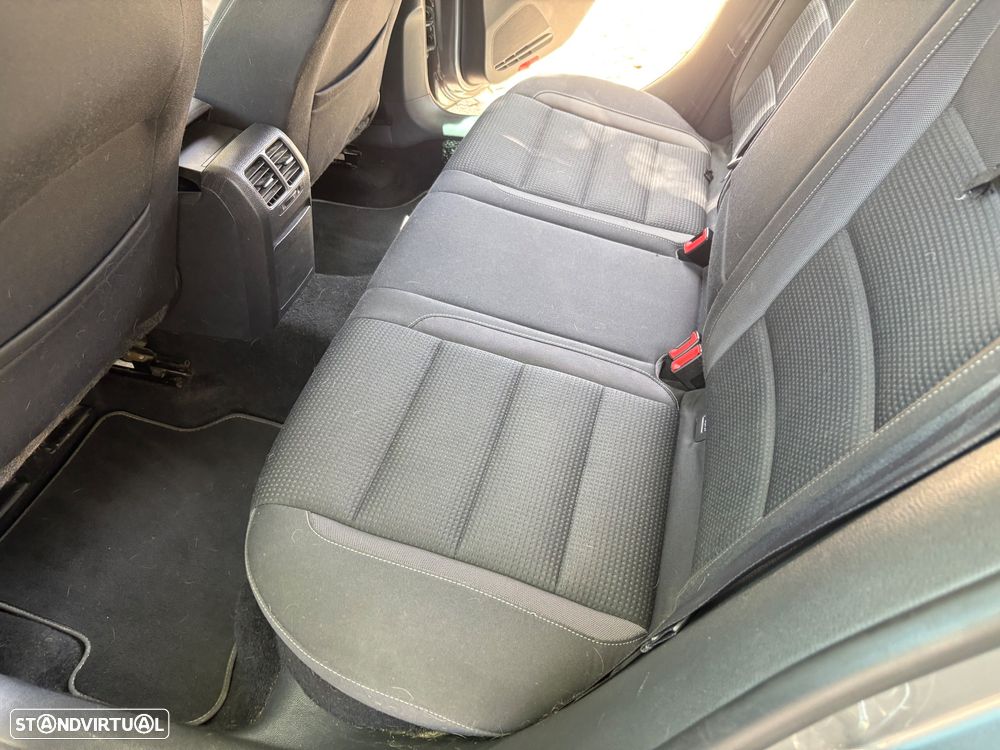 VW Golf 1.6 TDi DPF Team - 5