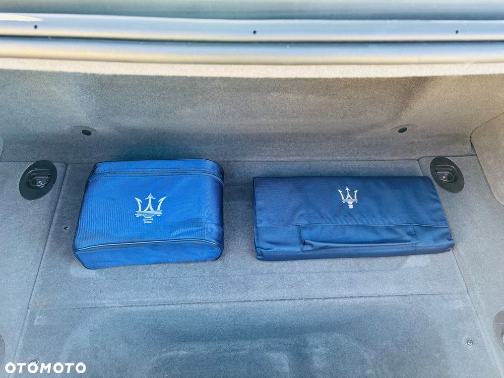 Maserati GranTurismo Automat - 21