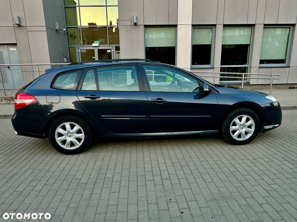 Renault Laguna 2.0 dCi Expression - 10