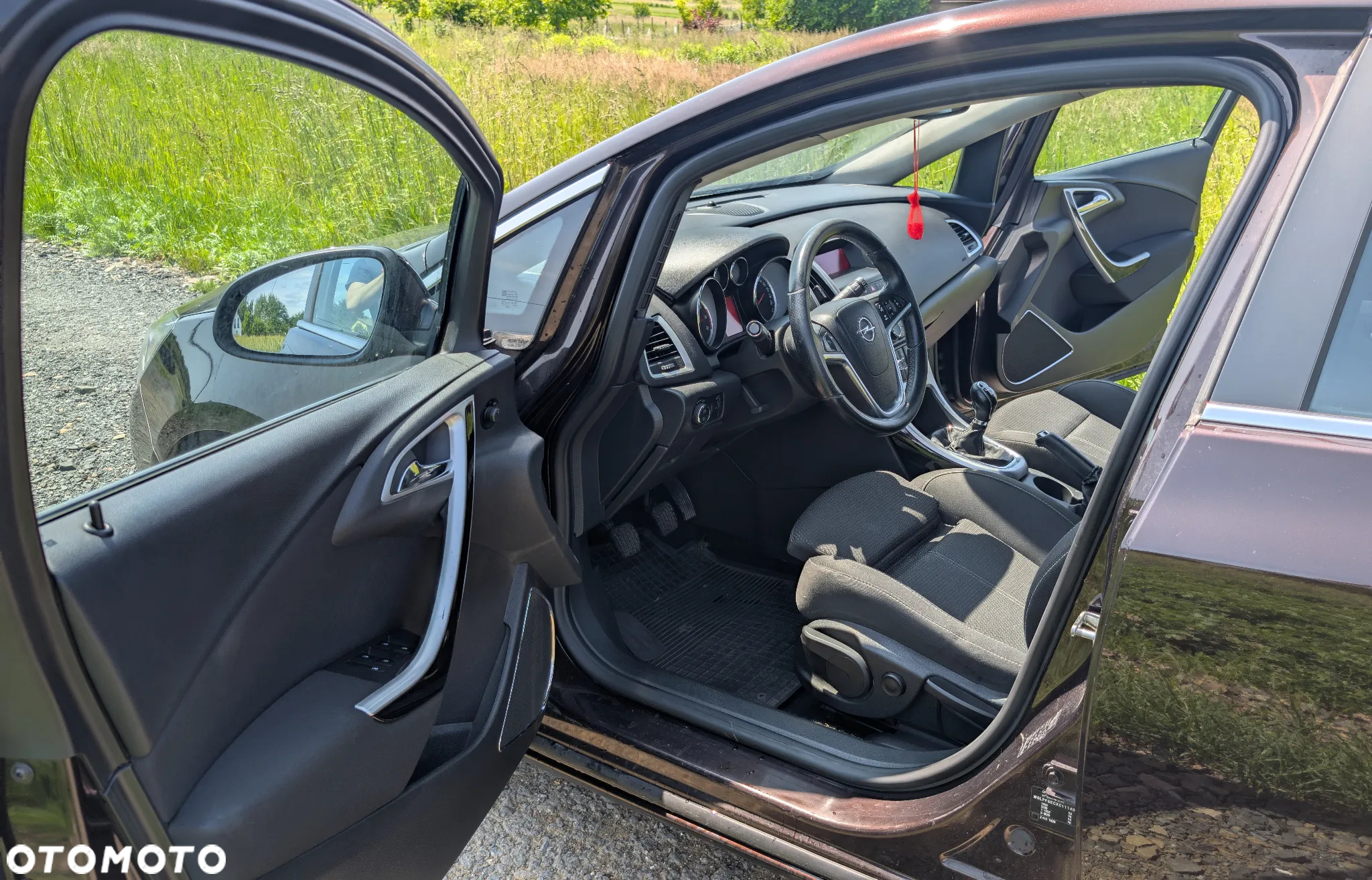 Opel Astra IV 1.4 T Cosmo - 5