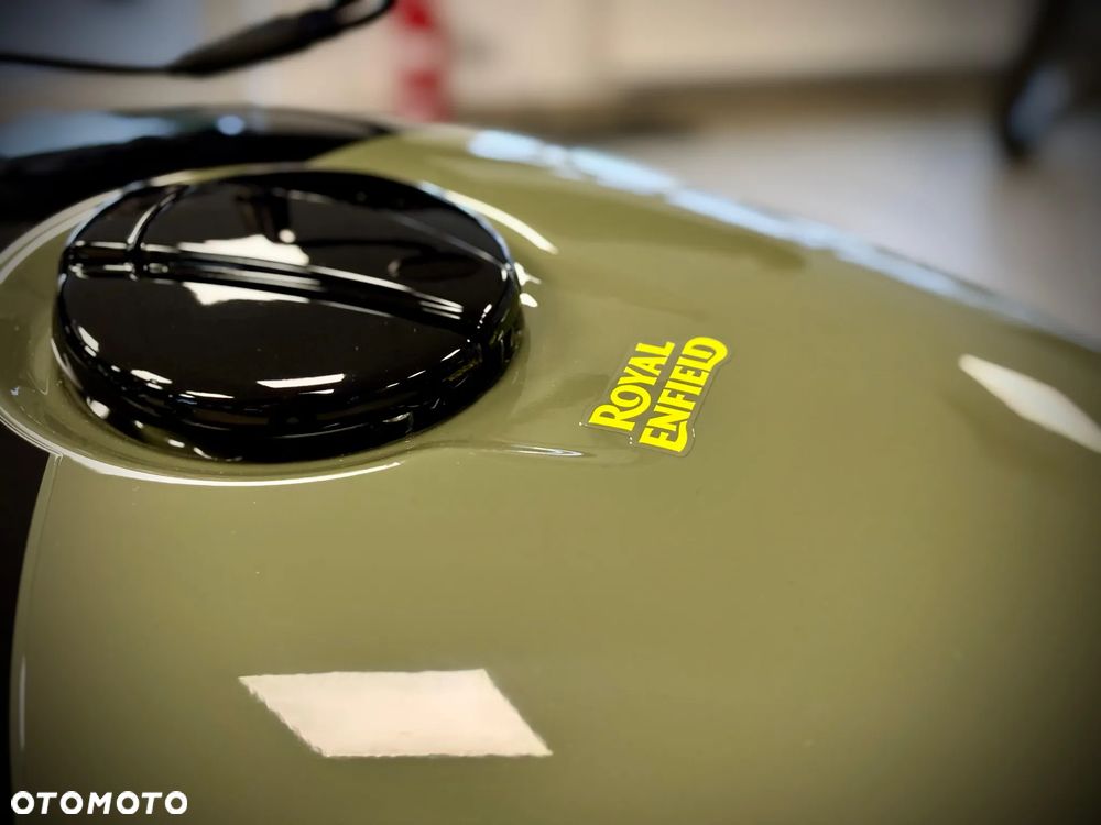 Royal Enfield Shotgun - 3