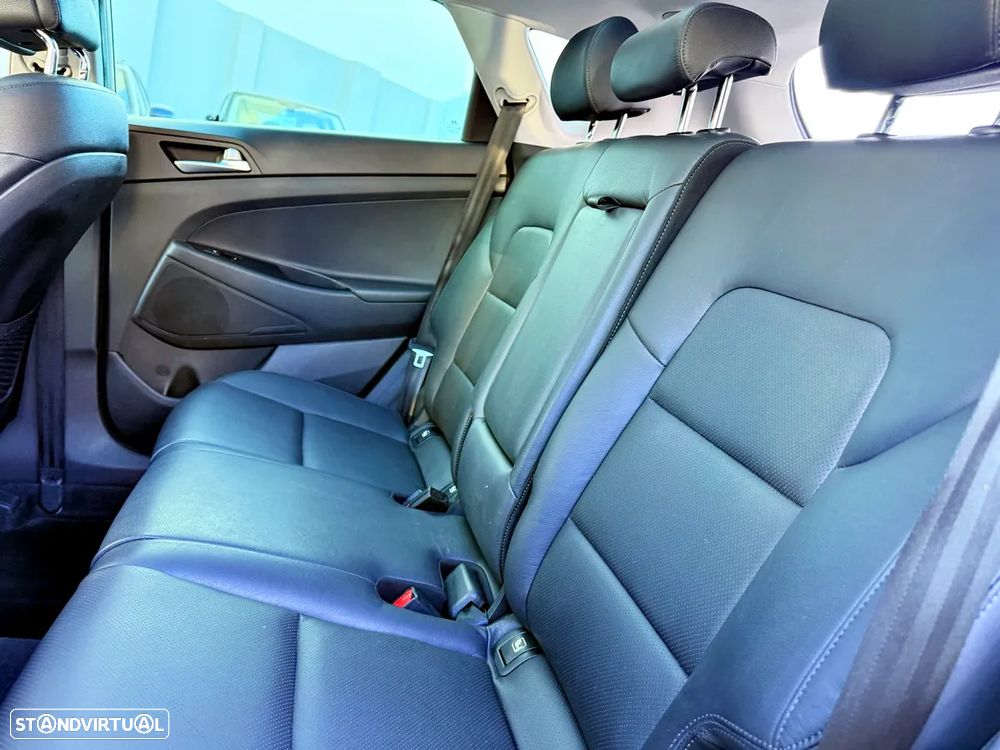 Hyundai Tucson 1.7 CRDi Premium DCT - 35