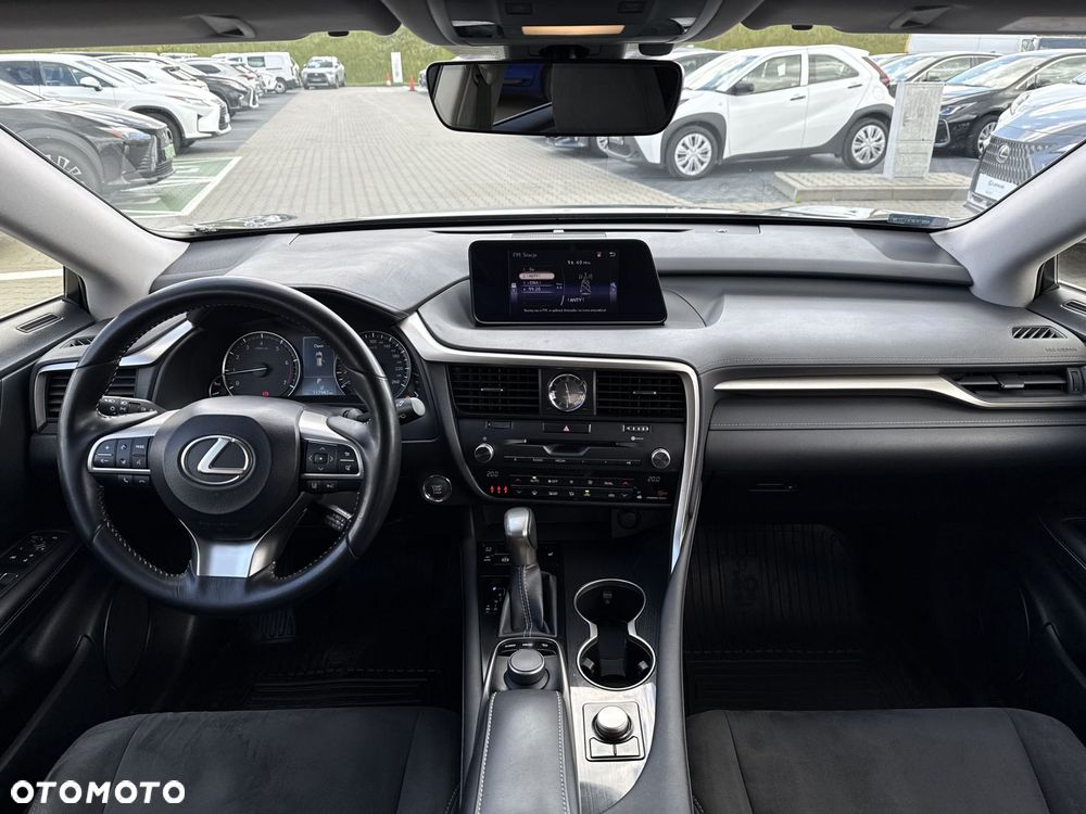 Lexus RX - 11