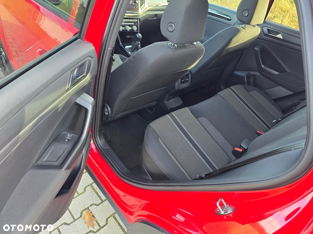 Volkswagen T-Roc 1.6 TDI SCR UNITED - 19