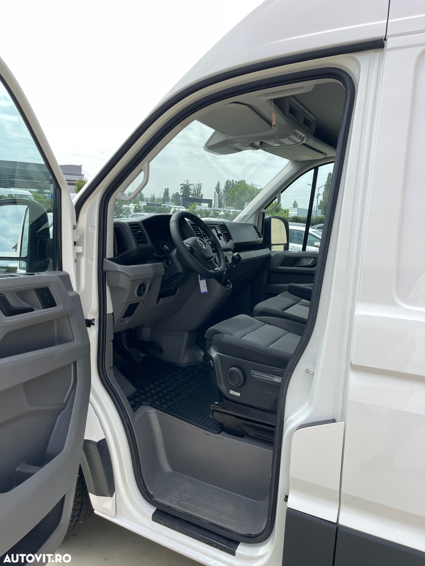 Volkswagen CRAFTER  L3H2  TRACTIUNE SPATE - 22
