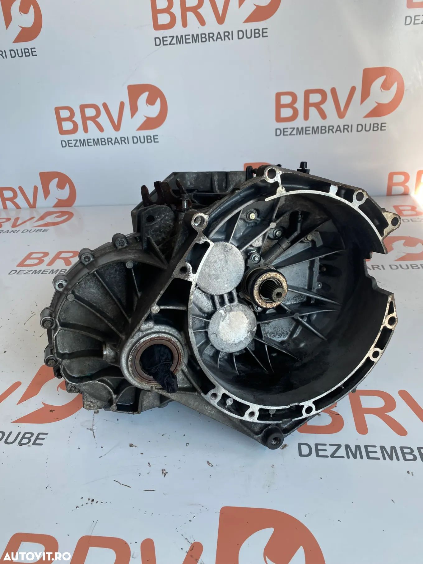 Cutie viteza manuala 6+1 trepte pentru Ford Transit / Ford Transit Custom Euro 5 Tractiune fata - 1