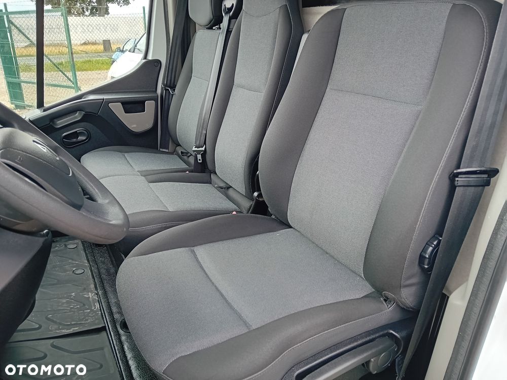 Renault Master - 16