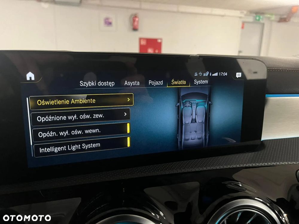 Mercedes-Benz CLA - 21