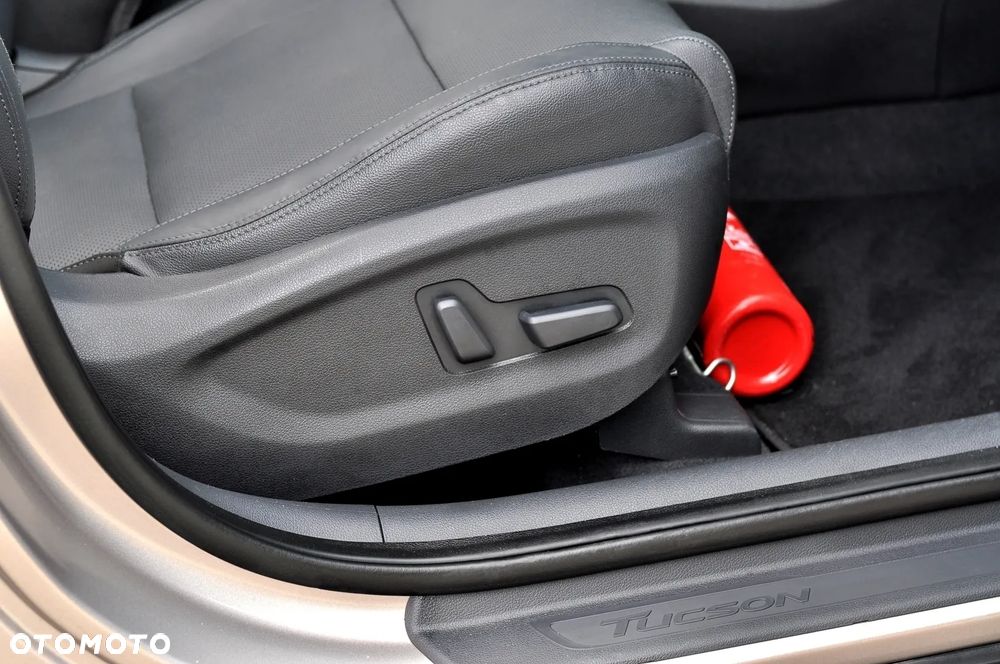 Hyundai Tucson 2.0 CRDI Premium 4WD - 20