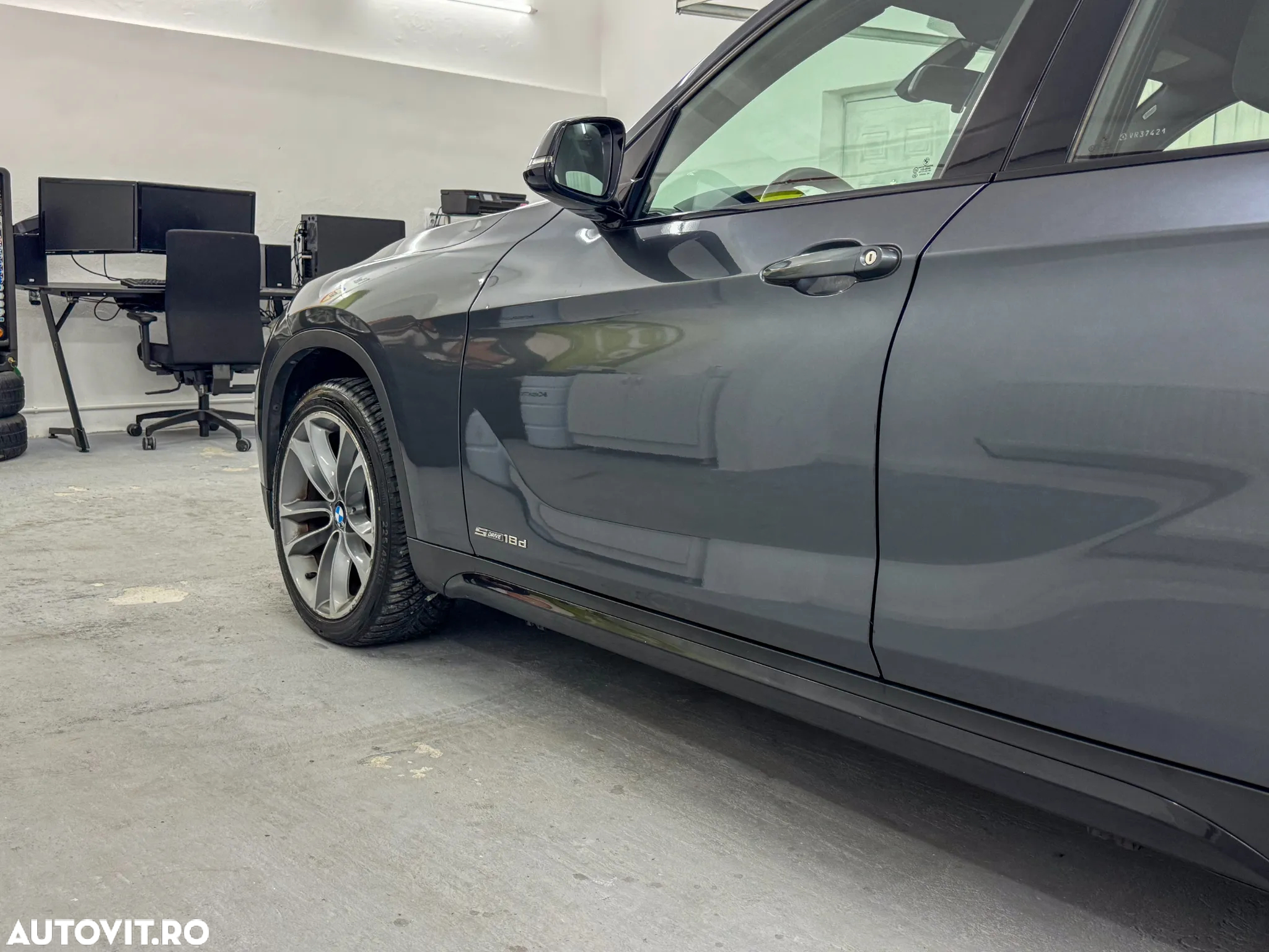 BMW X1 sDrive18d Sport Line - 22