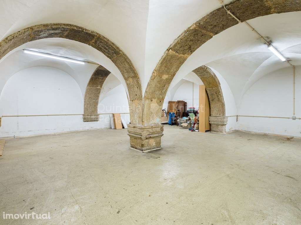 Loja para arrendamento na Misericórdia - Grande imagem: 5/25