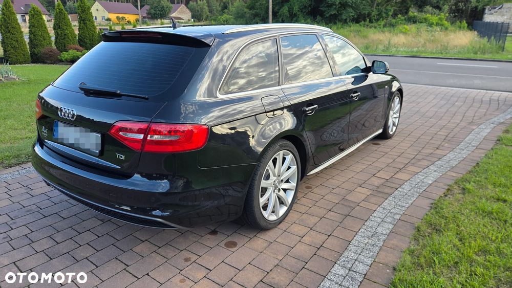 Audi A4 Avant 2.0 TDI - 10