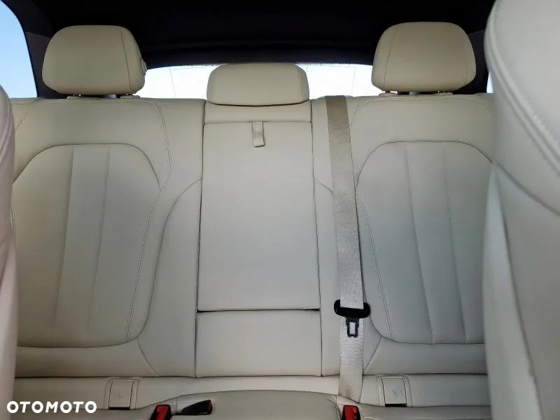 BMW X5 xDrive35i Sport-Aut - 10