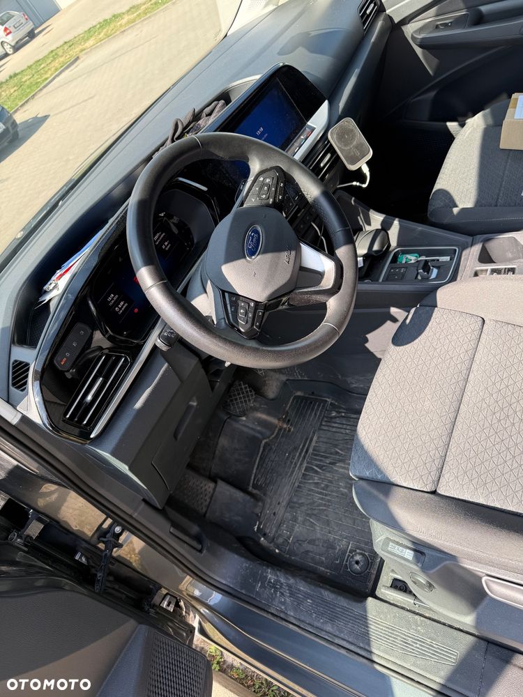 Ford Transit Connect - 12