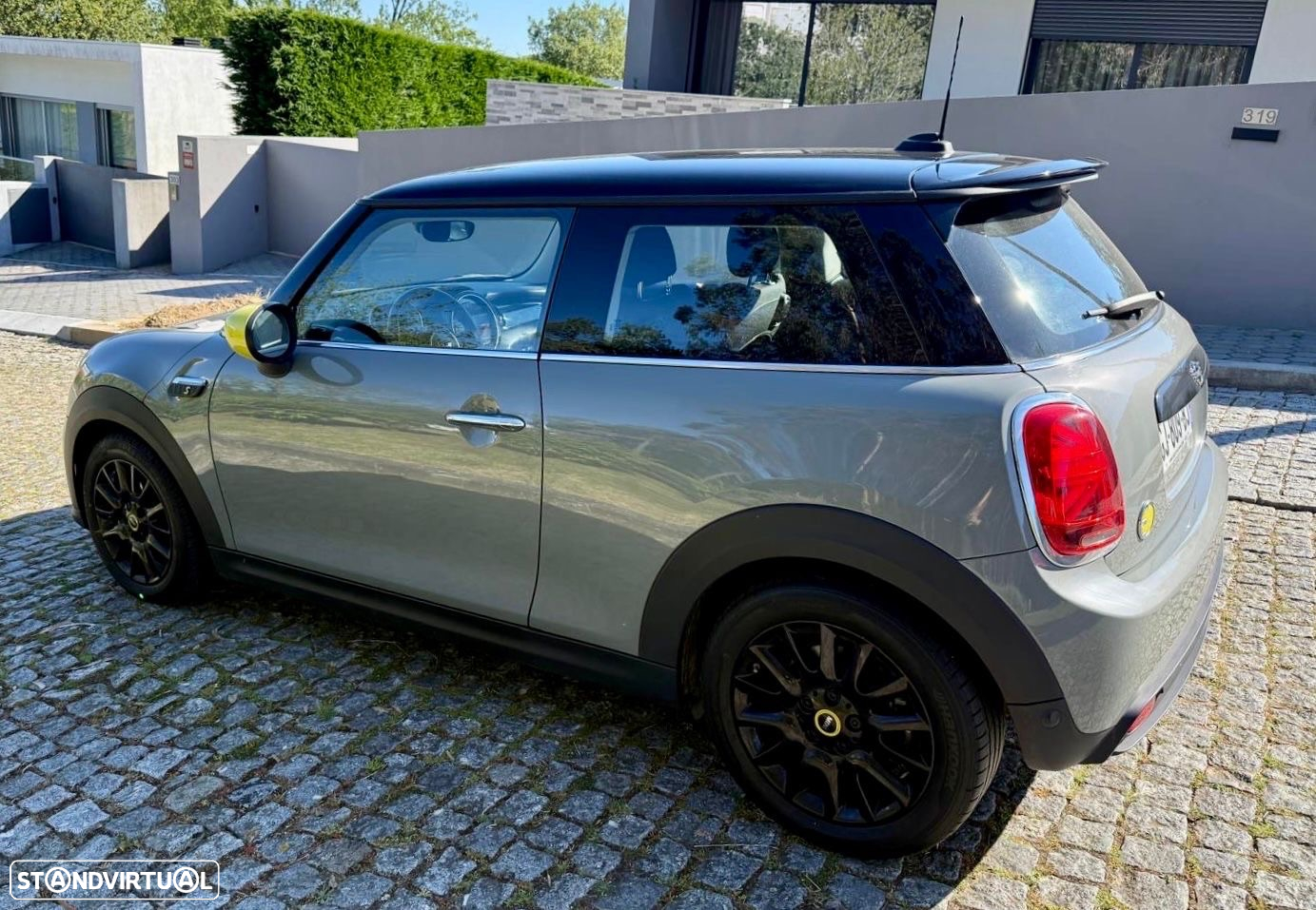 MINI 3 Portas Cooper E Classic S - 12