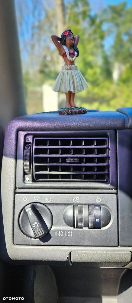 Volkswagen Transporter - 12