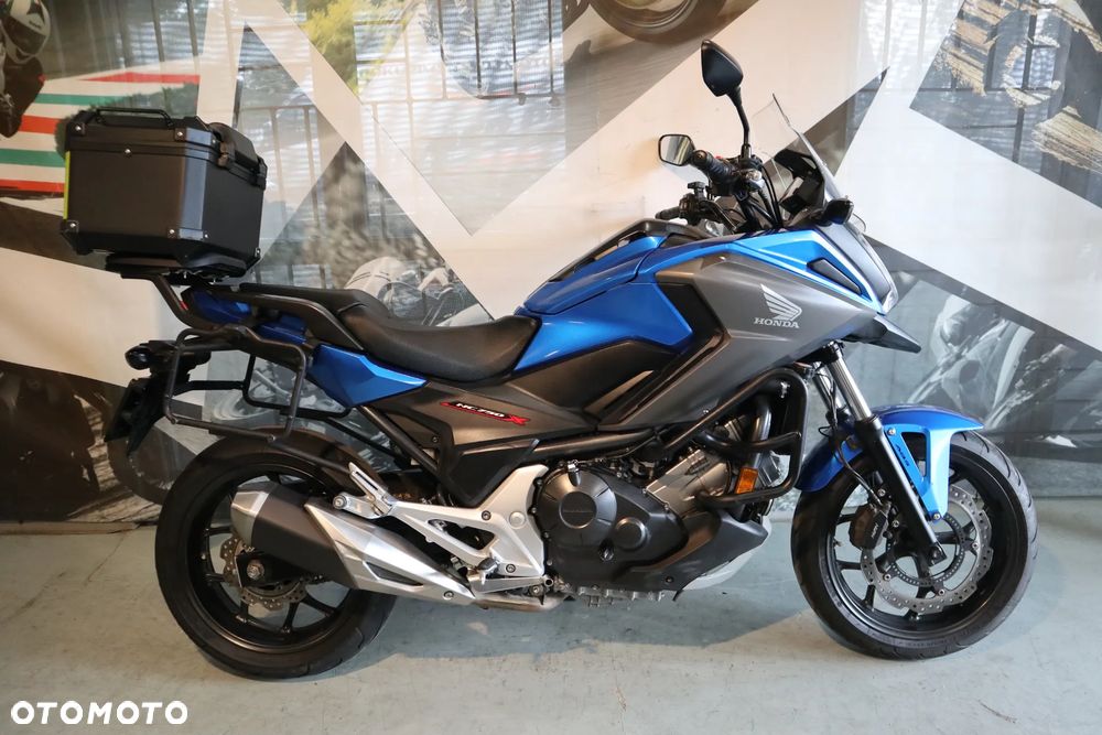 Honda NC - 20